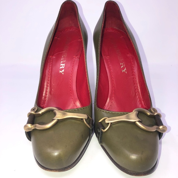 Burberry Shoes - Burberry Green Leather High Heel Pumps Size 7